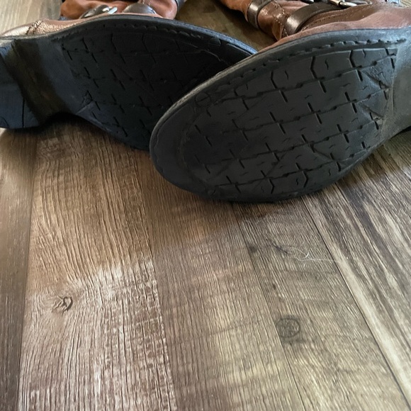 Miz Mooz Charmaine Size 40 boots - Picture 6 of 11